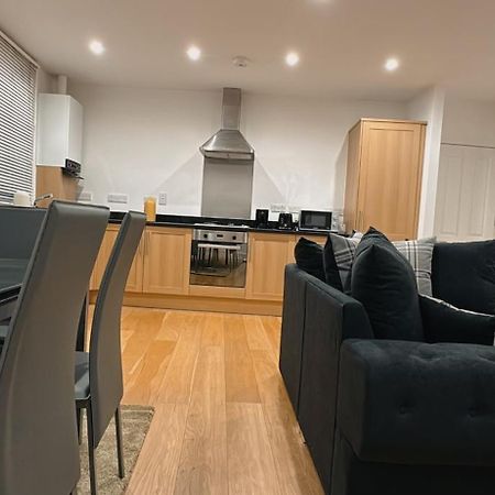 Апартаменты Beautiful 2Bed Flat Лондон Экстерьер фото